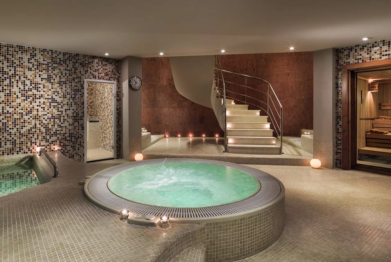 1881 Tenerife Madrigueras Golf Hotel