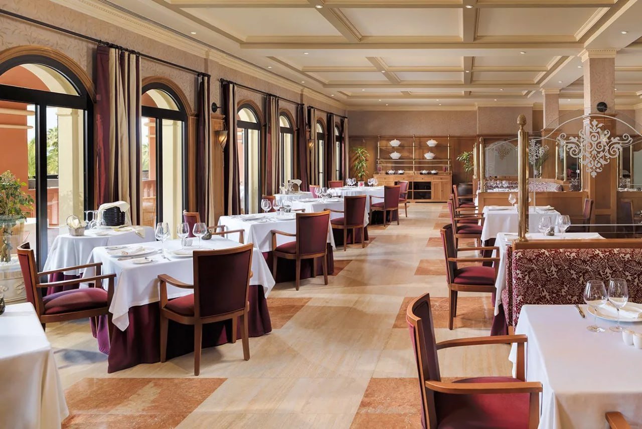 1881 Tenerife Madrigueras Golf Hotel