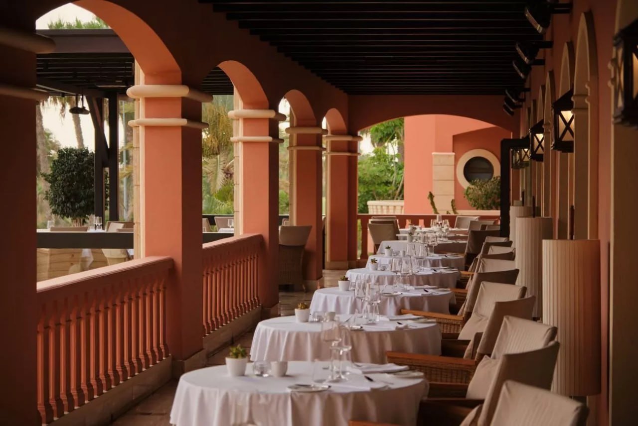 1881 Tenerife Madrigueras Golf Hotel