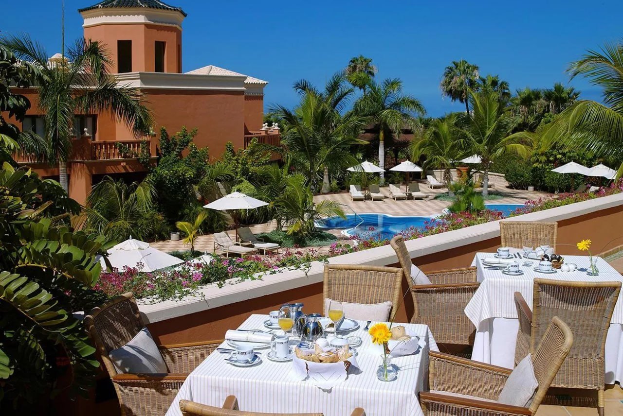 1881 Tenerife Madrigueras Golf Hotel