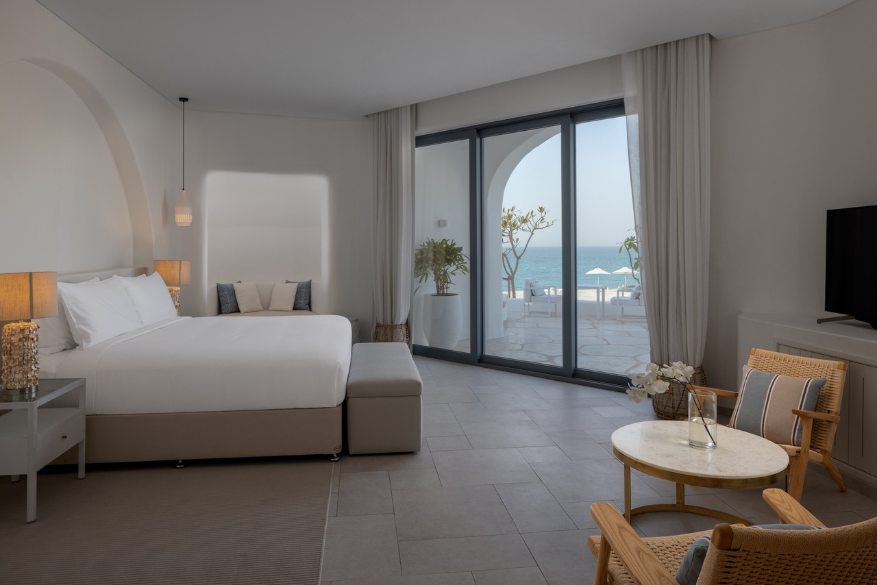 Anantara Santorini Abu Dhabi Retreat