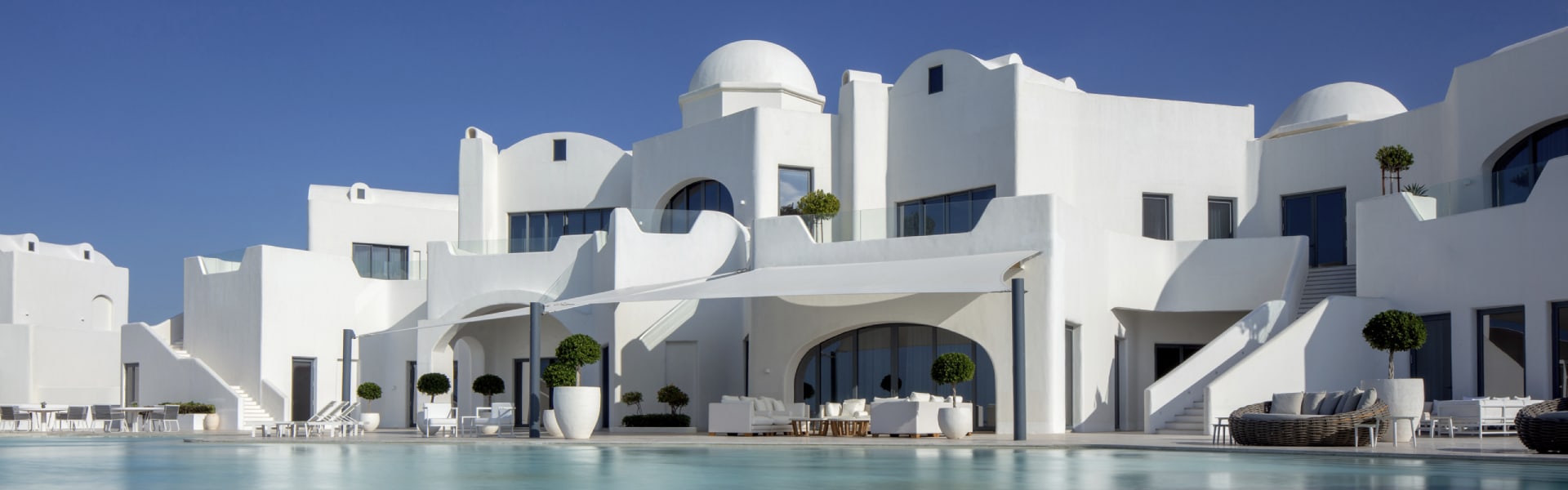 Anantara Santorini Abu Dhabi Retreat