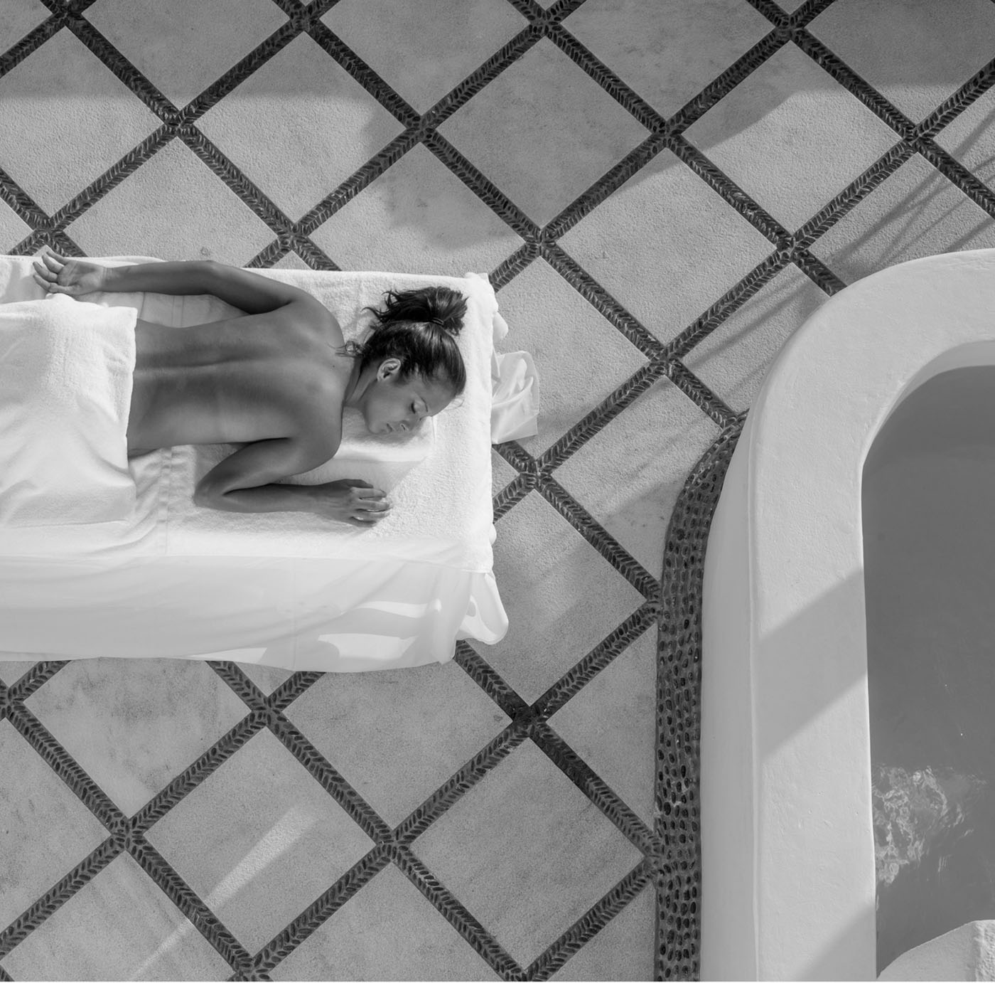 Canaves Oia Suites