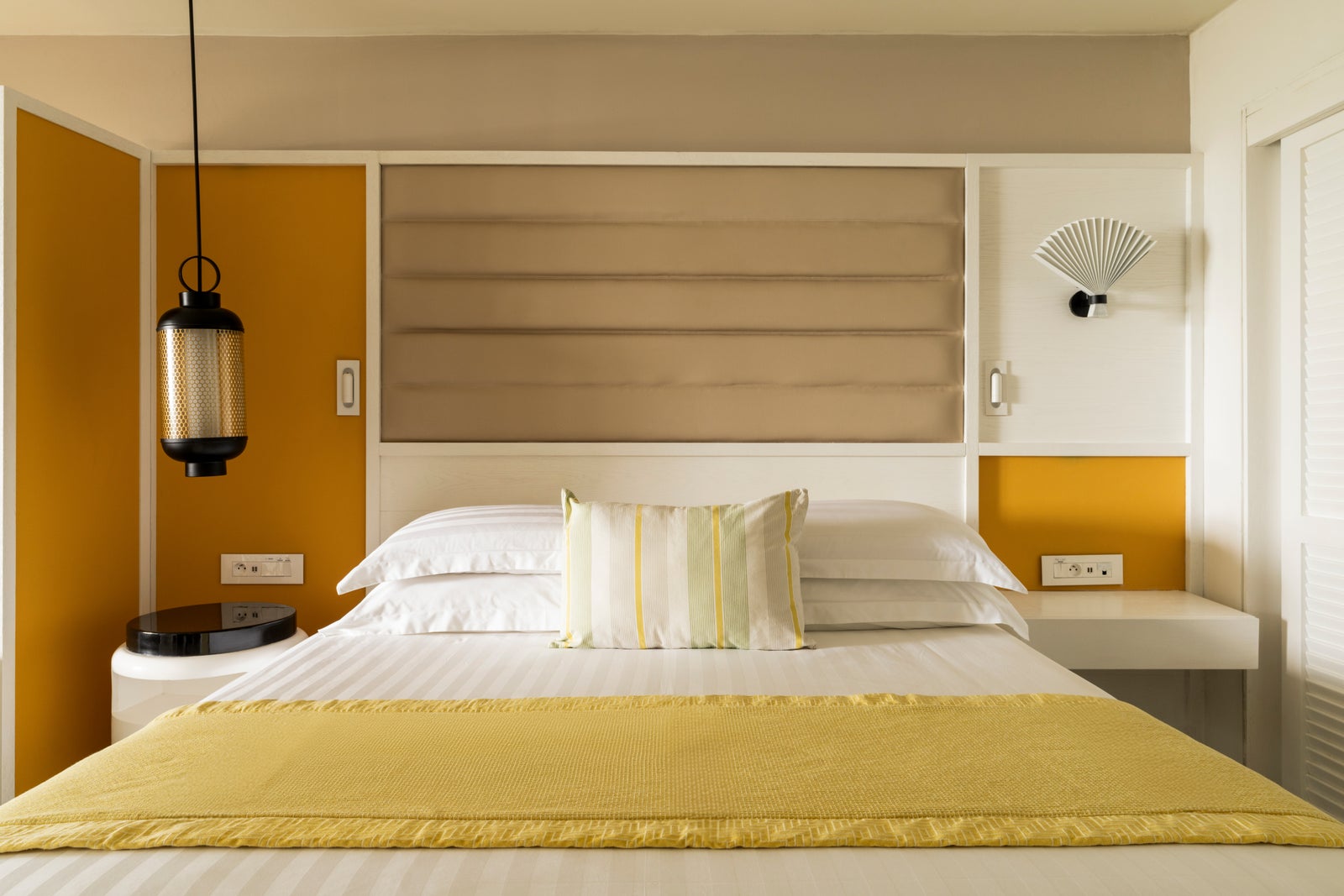 Prestige Room