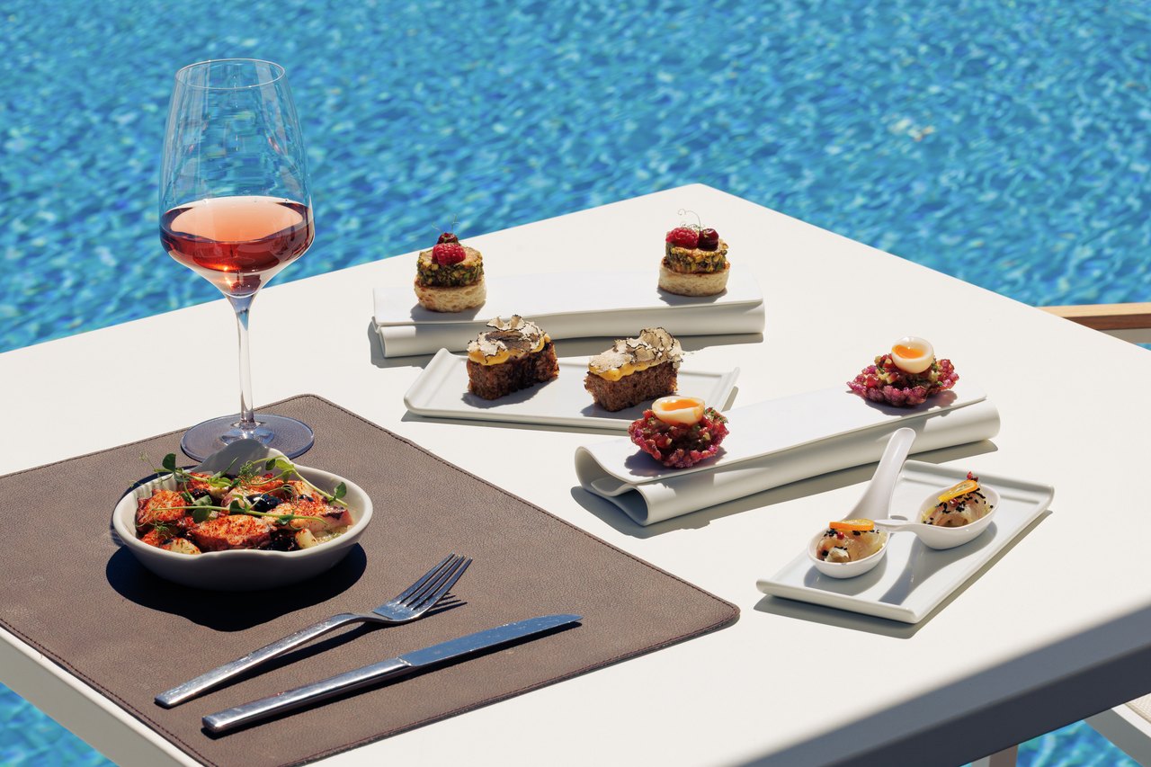 Dukley Hotel & Resort