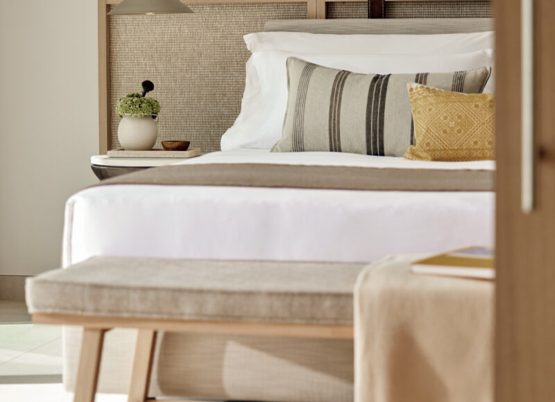 One-Bedroom Suite, Pool View