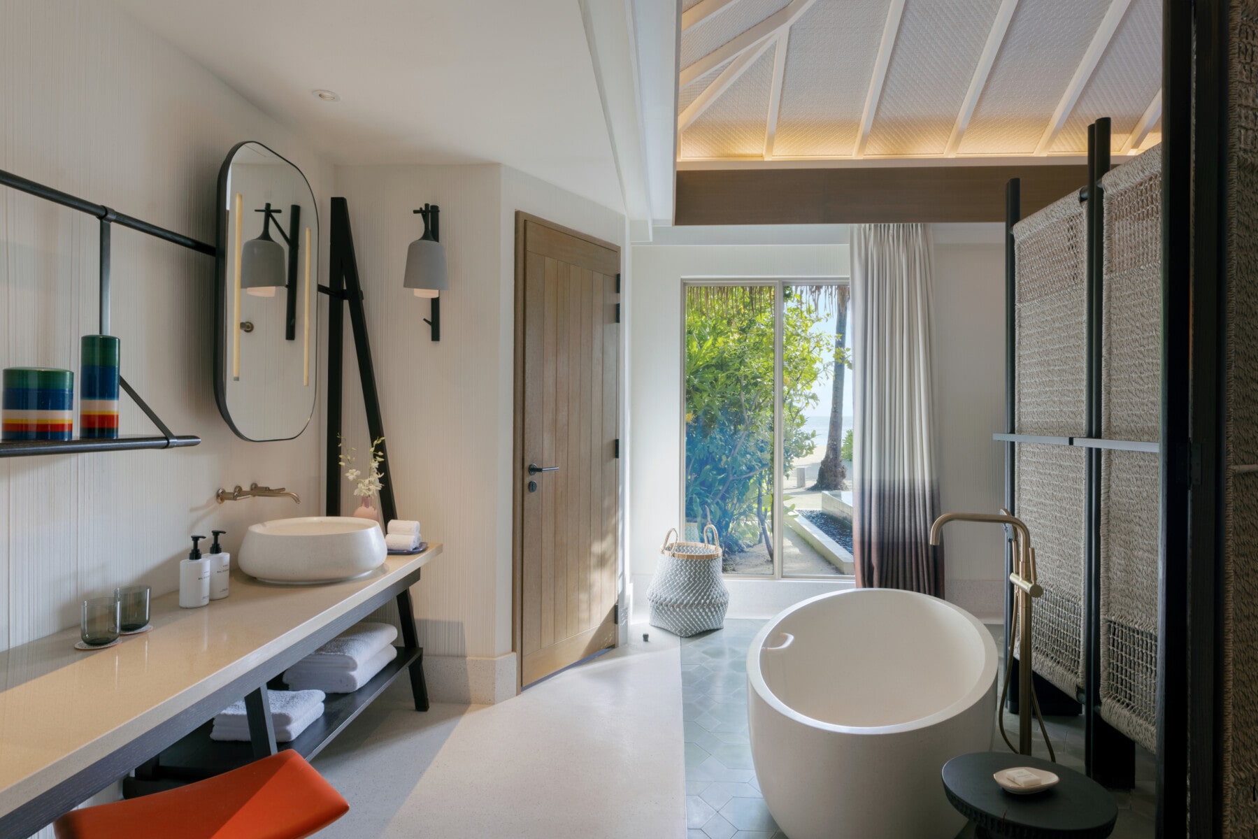 InterContinental Maldives Maamunagau Resort