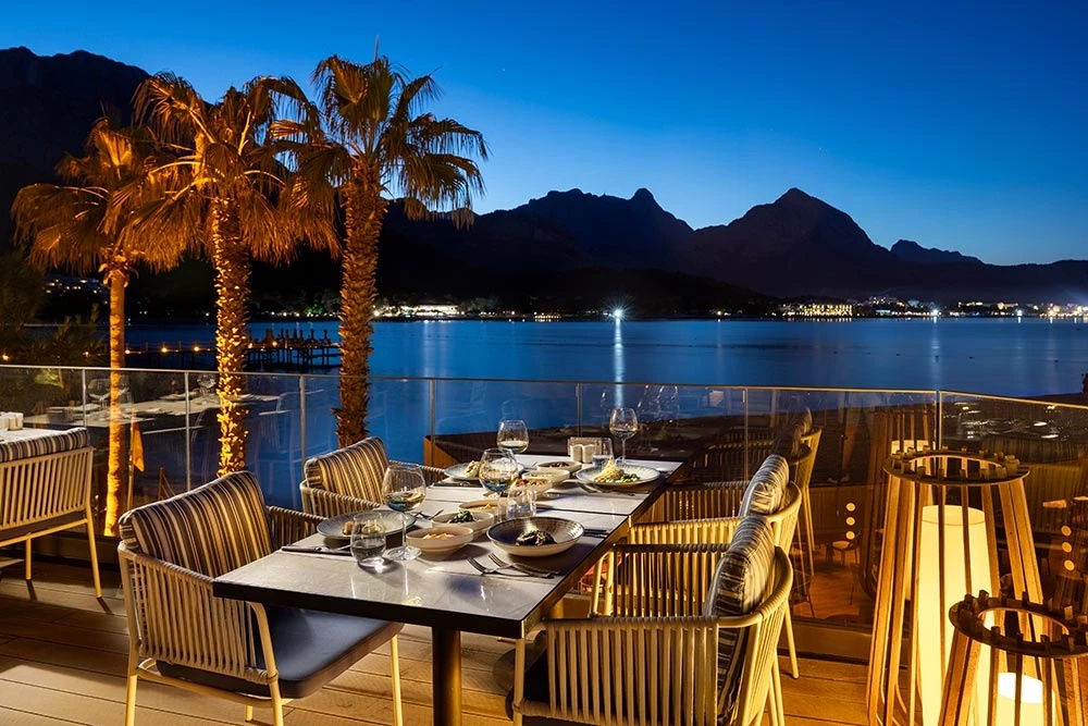 NG Phaselis Bay — Scallops terrace with bay view