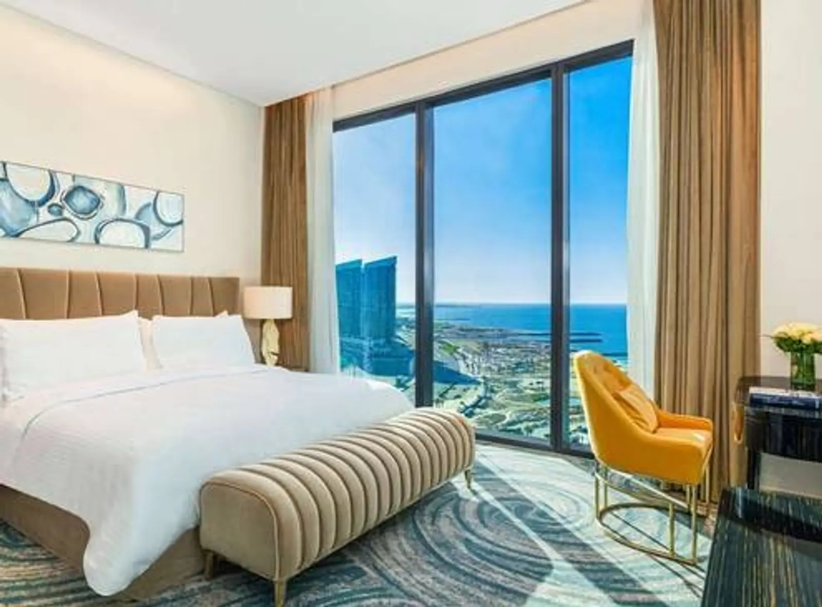 Deluxe Room King Bed