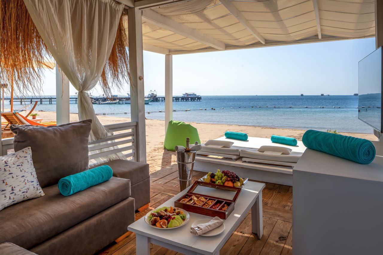 Rixos Premium Magawish Suites and Villas