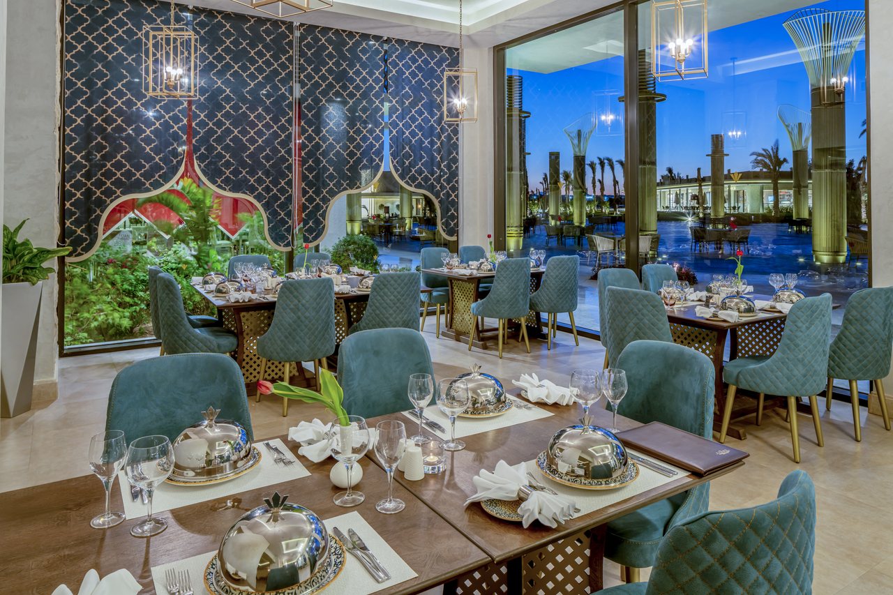 Rixos Premium Magawish Suites and Villas