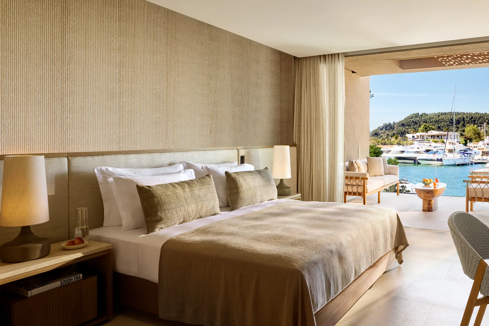 One-Bedroom Residence, Grand Balcony Marina Front