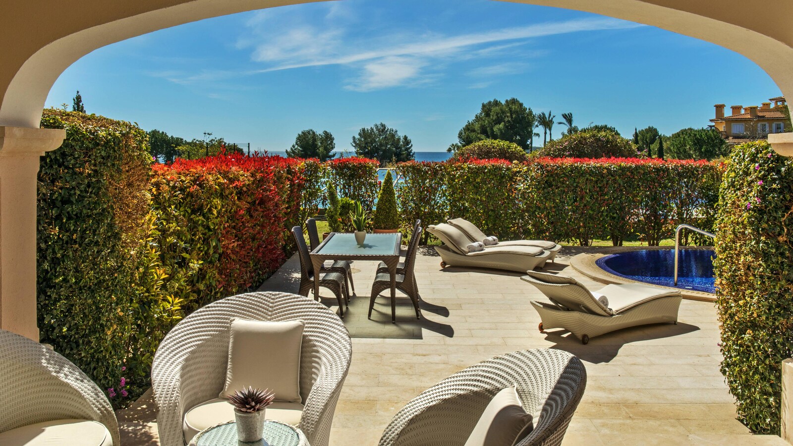 The St. Regis Mardavall Mallorca Resort