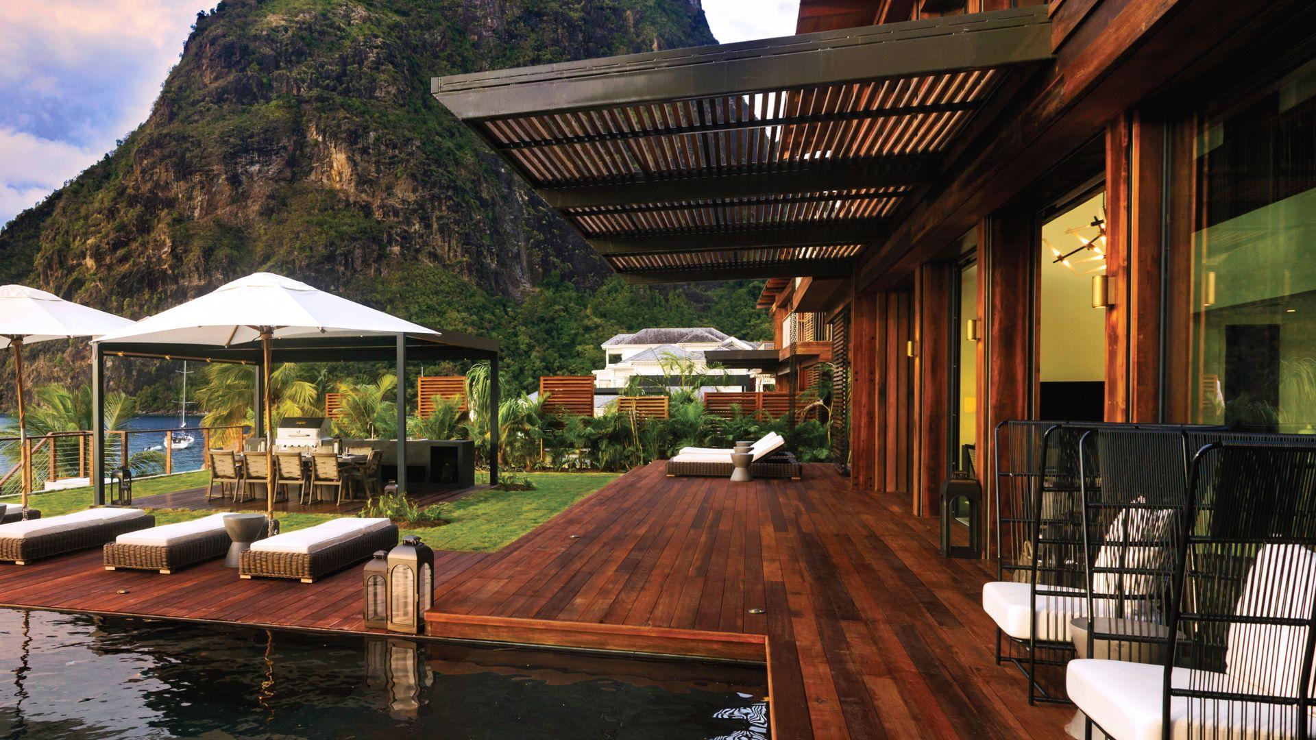 Four Bedroom Beachfront Collection
