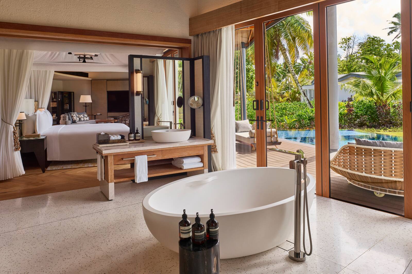 One Bedroom Hawksbill Pool Villa