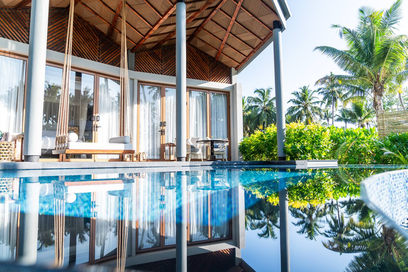 One Bedroom Hawksbill Pool Villa